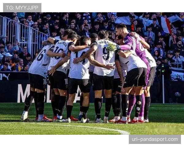 数据预测:格拉纳达对阵塞尔塔一役,中场拦截次数或成胜负手 数据预测:格拉纳达对阵塞尔塔一役,中场拦截次数或成胜负手